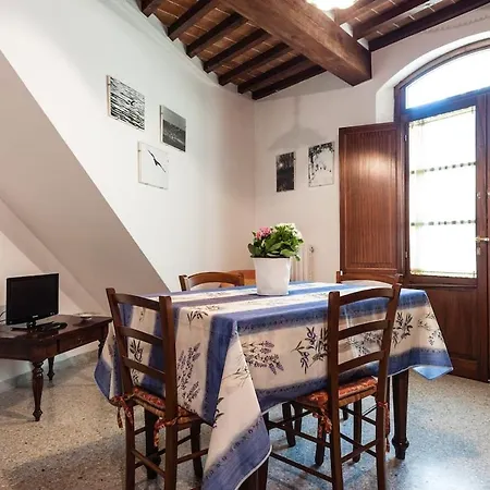 Domus Pisa